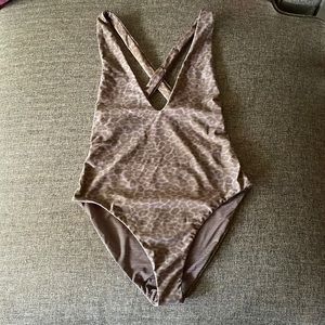 BNWT ACACIA SWIMWEAR Nova one piece in Sahara, Small